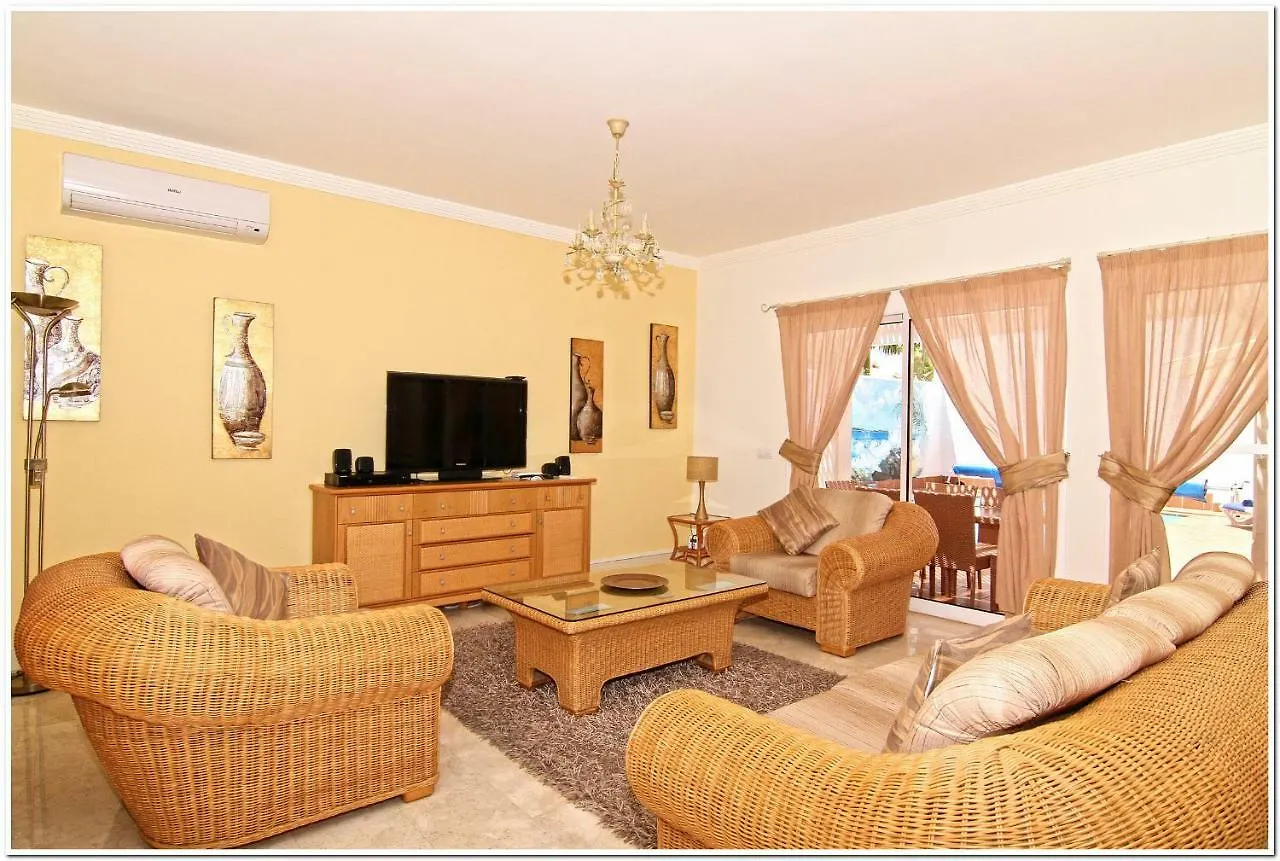 Holiday Home Caroline, Victoria And Louise Corralejo Hiszpania